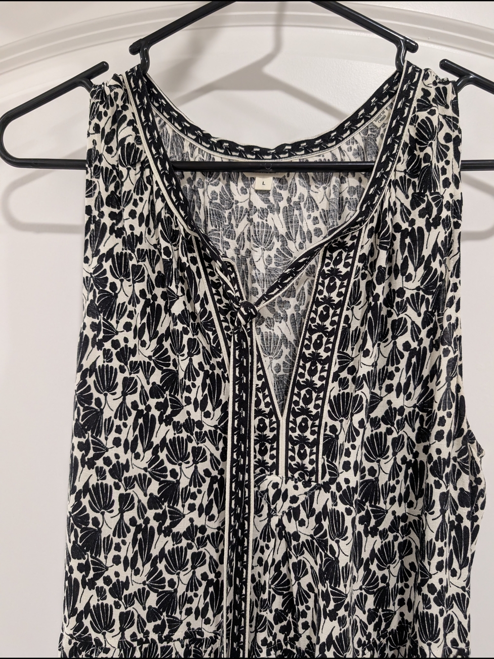 Max Studio Black and White Floral Print Maxi Dress Size L - Picture 2 of 4